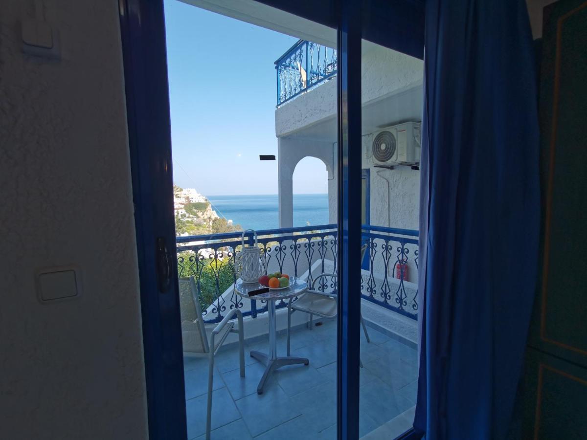 Marinas Studios Livadia  Buitenkant foto